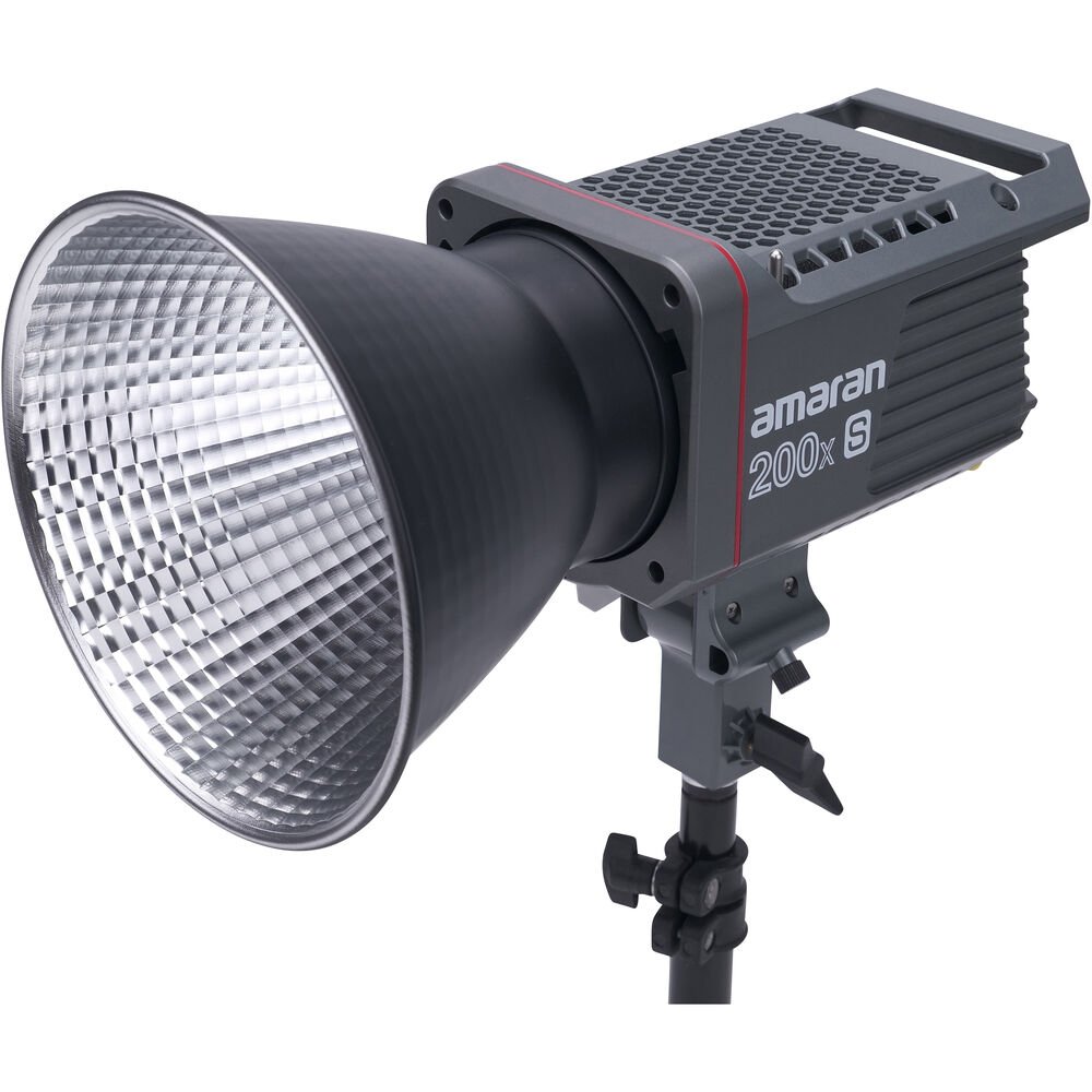 aputure amaran 200x led