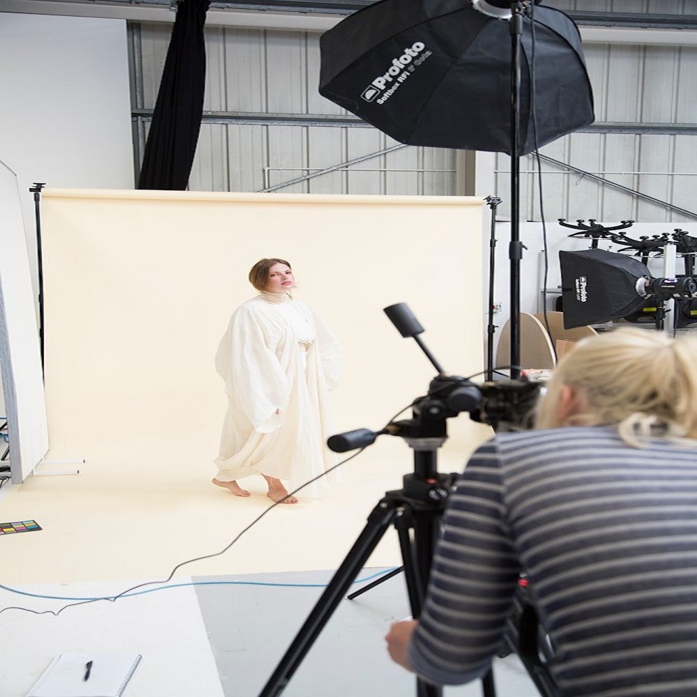 Colorama Paper Background 2.72 x 11m Chardonnay