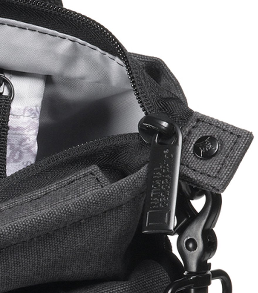 Click to see full view National Geographic W8121 Medium Tole Bag