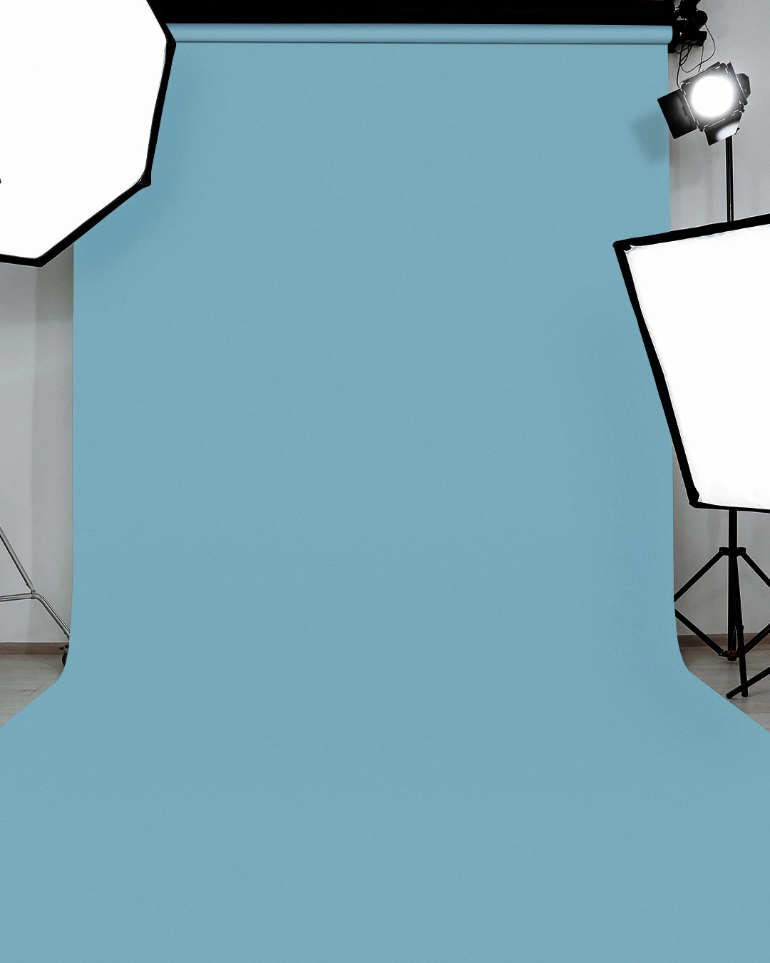 Indus Papers Studio Background – #060 Electric Blue