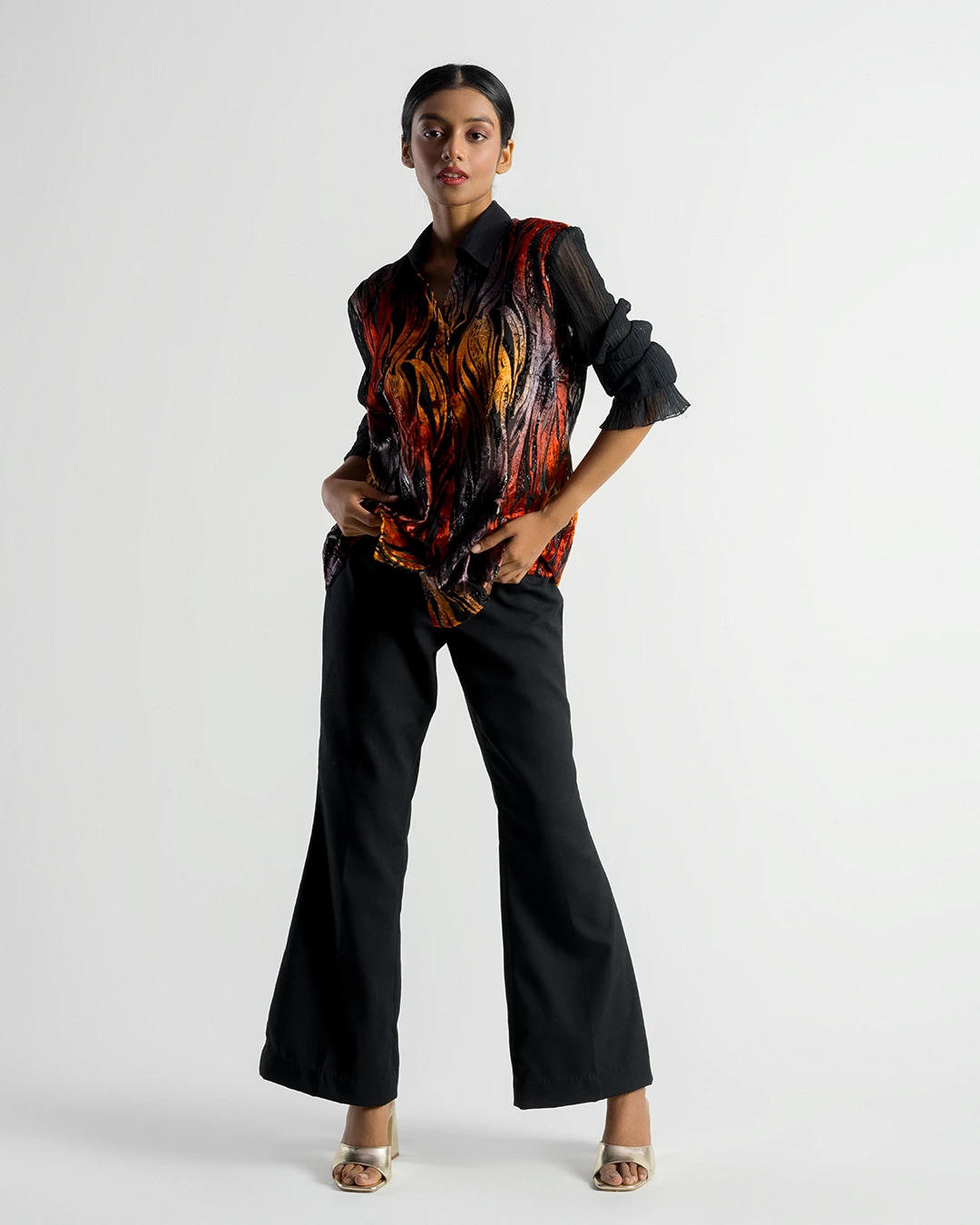 Indus Papers Studio Background – #028 Frost White