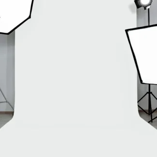 Indus Papers Studio Background – #028 Frost White