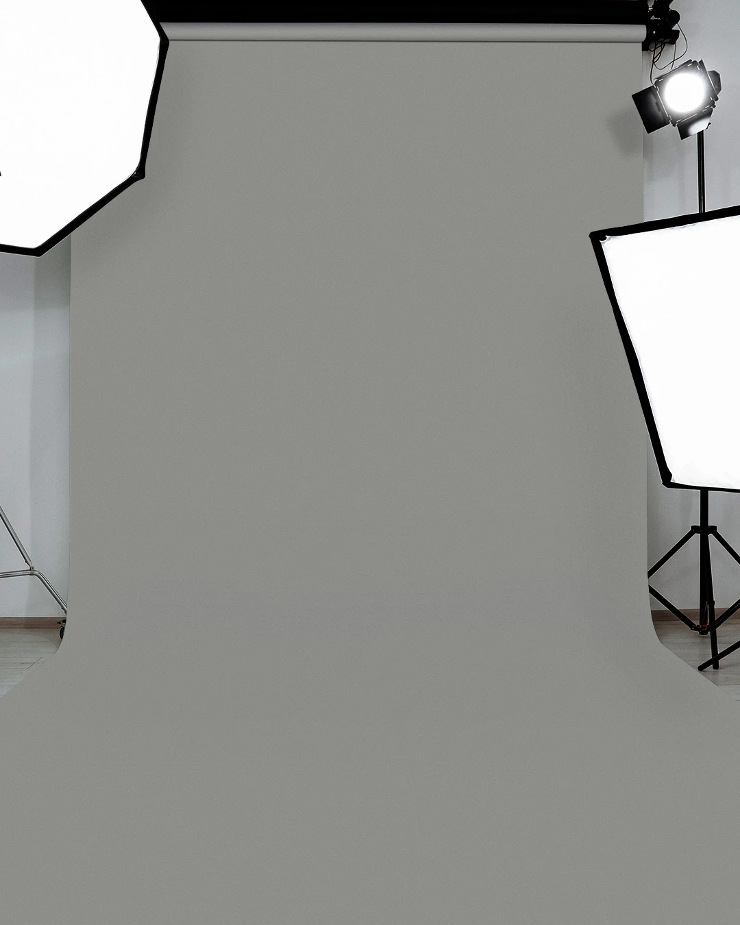 Indus Papers Studio Background – #043 Smoke Grey