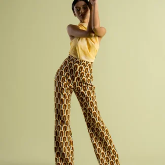 Indus Papers Studio Background – #013 Lime Green