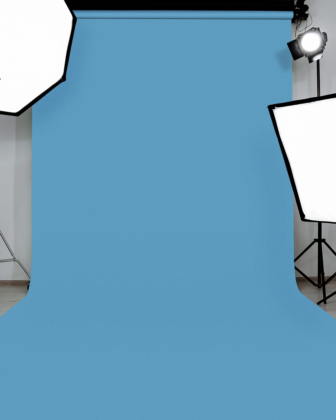 Indus Papers Studio Background – #041 Neptune Blue