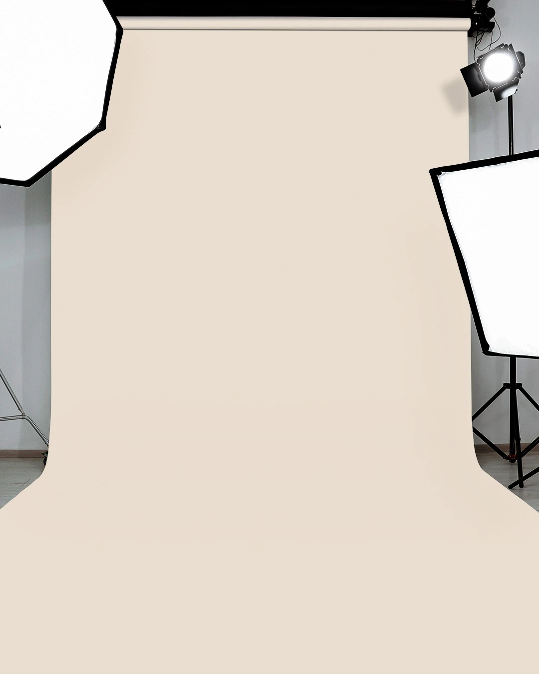 Indus Papers Studio Background – #033 Eggshell